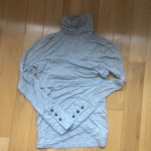 Seraphine maternity/nursing turtleneck